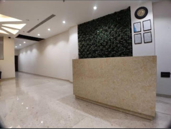Derby Greens Hotel Bhopal Eksteriør bilde